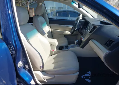 2011 Subaru Outback 2.5I Premium из США, поврежденный, VIN 4S4BRCGC2B3328534